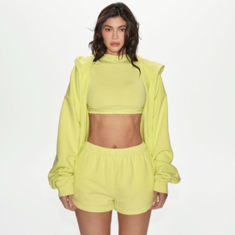 KHY Fleece Shorts “Limoncello” (Large)